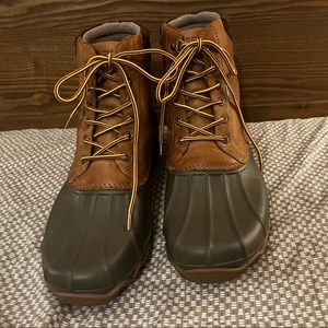 Men’s leather Sperry all-weather boots size 11.5